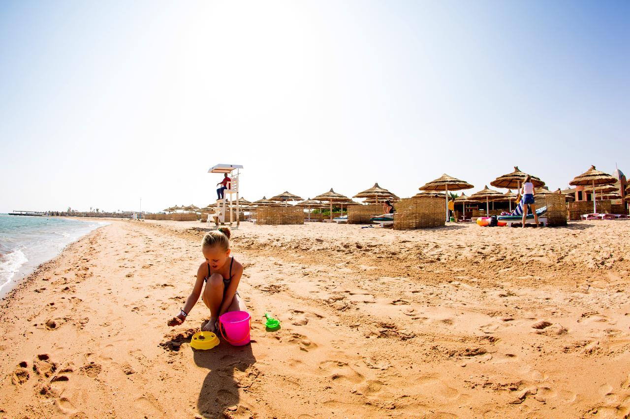 Titanic Aqua Park Resort - Families And Couples Only Hurghada Bagian luar foto